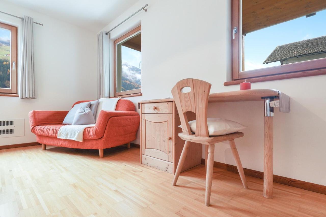 Kelderer Hof - Appartment Meran San Martino In Passiria  Εξωτερικό φωτογραφία